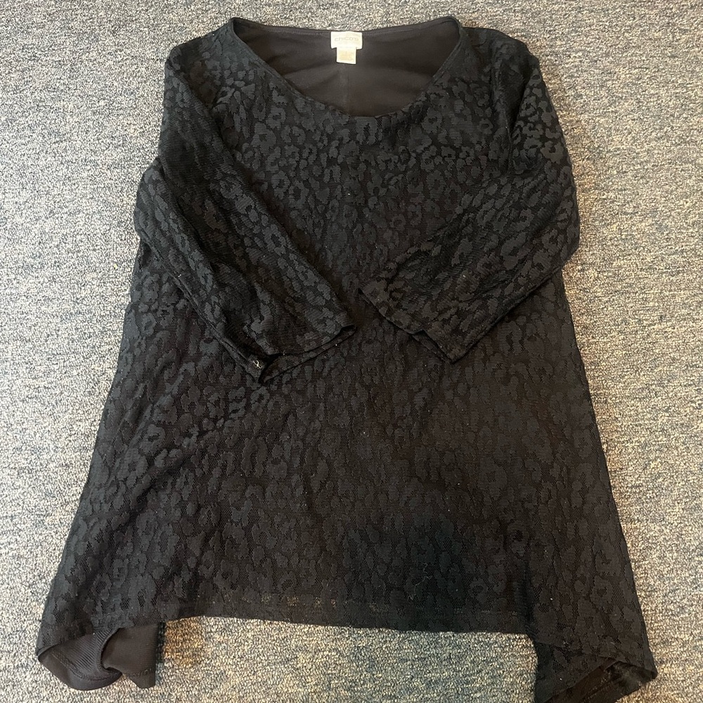 Chicos size 1 leopard print blouse